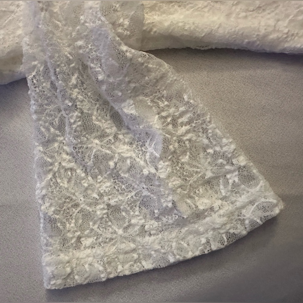 Princess Polly long sleeve white lace tie shirt NWT - Picture 3 of 5